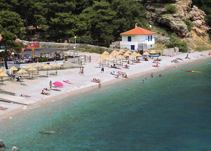 With Parking Space Baska, Krk - 5430 Apartmán Baška