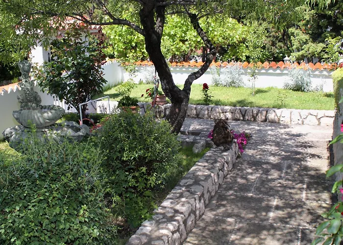 With Parking Space Baska, Krk - 5430 Apartmán